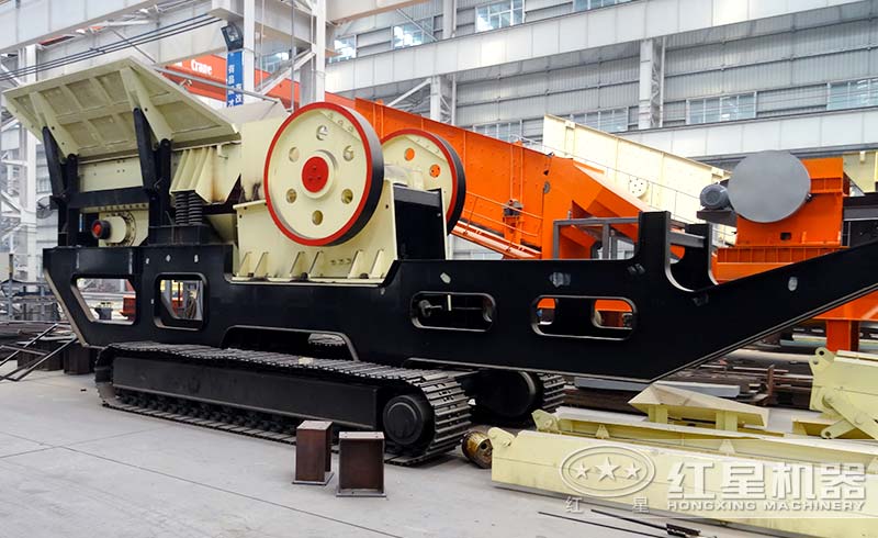 顎破履帶移動(dòng)破碎機(jī)