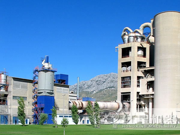 水泥生產(chǎn)線現(xiàn)場(chǎng)圖 水泥生產(chǎn)線現(xiàn)場(chǎng)圖