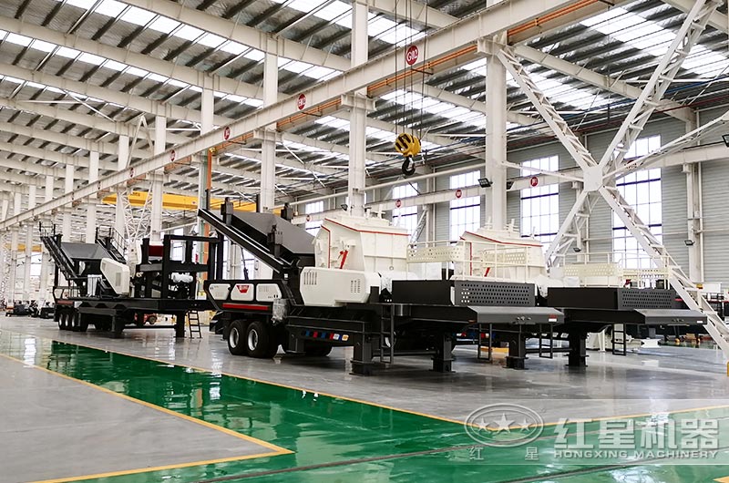 不同款移動破碎機(jī) 不同款移動破碎機(jī)