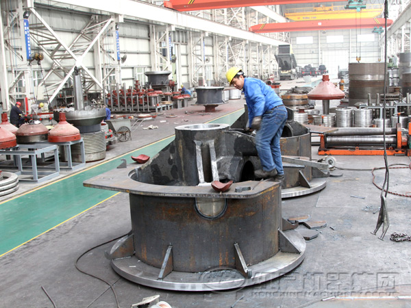 花崗巖圓錐破碎機 