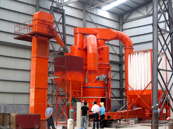 粉煤灰磨粉機(jī)客戶現(xiàn)場