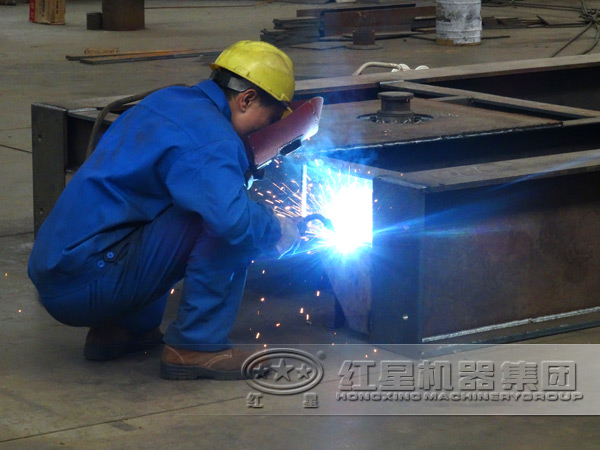 沖擊式制砂機生產