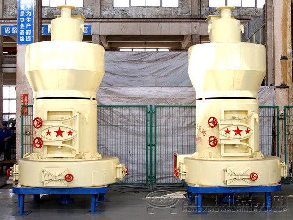 超細(xì)雷蒙磨粉機(jī) 超細(xì)雷蒙磨粉機(jī)
