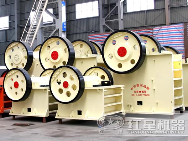 粗破鄂式破碎機(jī)