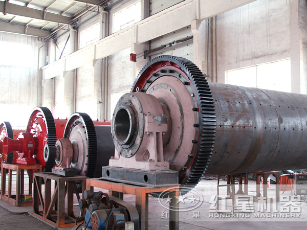 不同型號的選礦球磨機