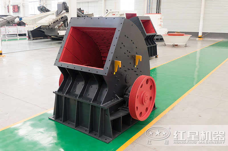 石灰石錘式破碎機圖片