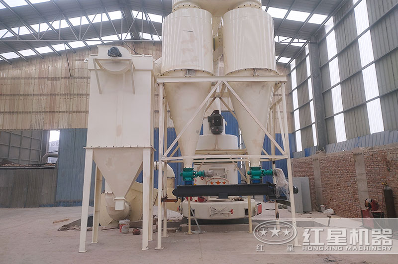 石英砂磨粉現(xiàn)場圖片