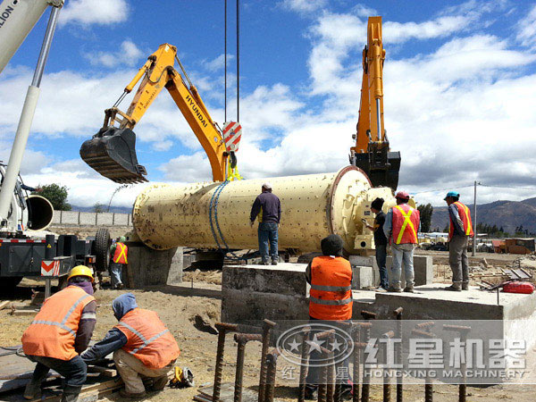 紅星機(jī)器技術(shù)工程師現(xiàn)場指導(dǎo)安裝 紅星機(jī)器技術(shù)工程師現(xiàn)場指導(dǎo)安裝