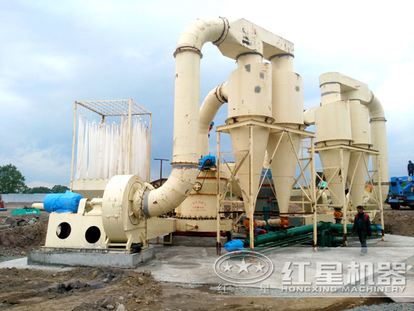 高壓微粉磨現(xiàn)場圖