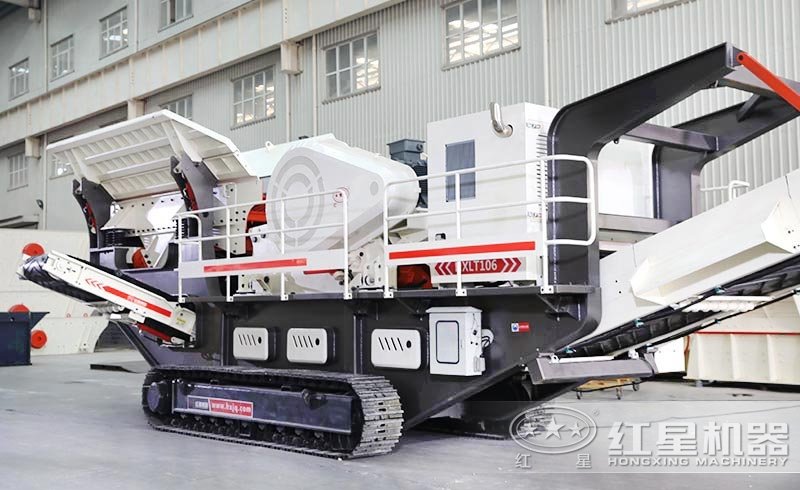 履帶式移動(dòng)破碎機(jī)整機(jī)搭配圖