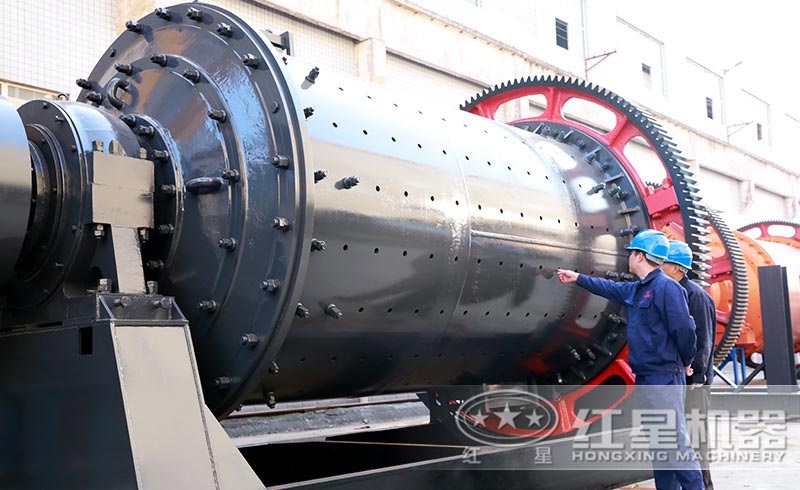 紅星機器專業(yè)的技術(shù)工程師現(xiàn)場檢驗成品 紅星機器專業(yè)的技術(shù)工程師現(xiàn)場檢驗成品