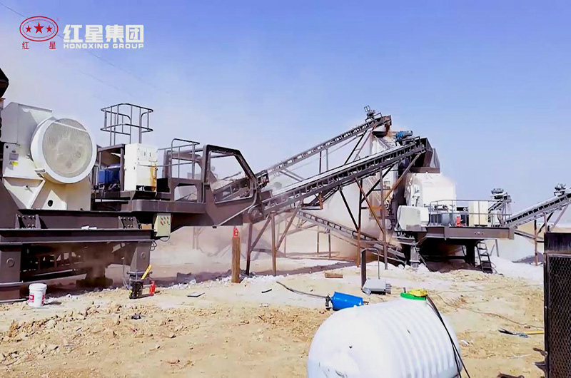 處理建筑垃圾的現(xiàn)場圖 處理建筑垃圾的現(xiàn)場圖