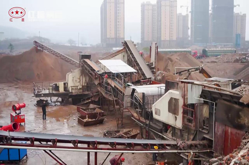 建筑垃圾制砂機(jī)現(xiàn)場作業(yè)圖 建筑垃圾制砂機(jī)現(xiàn)場作業(yè)圖