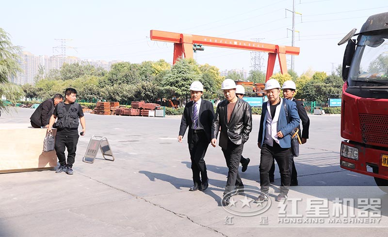 客戶到廠考察設(shè)備 客戶到廠考察設(shè)備