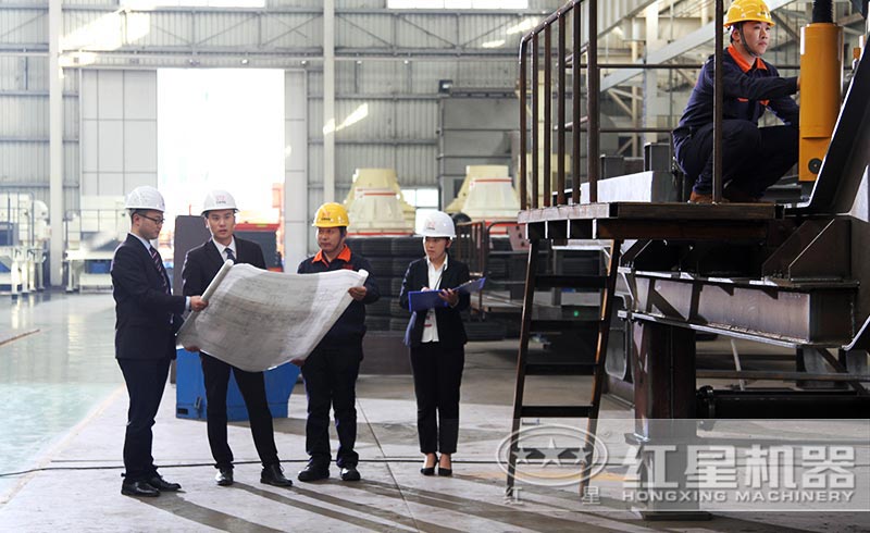 紅星專(zhuān)業(yè)人員為客戶(hù)定制方案 紅星專(zhuān)業(yè)人員為客戶(hù)定制方案