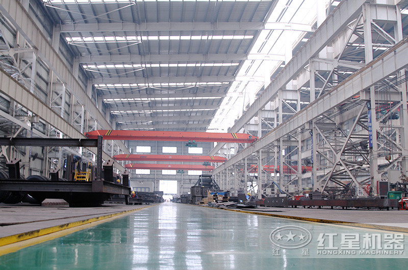 紅星機器移動粉石、沙機生產車間