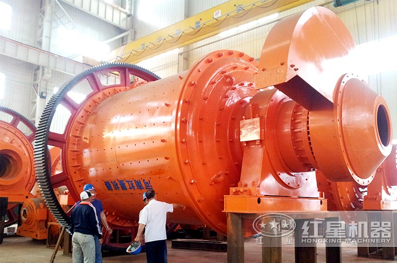 客戶參觀球磨機車間