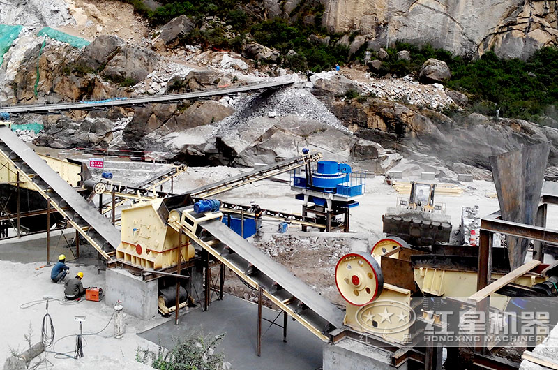 HXVSI-7611小型石頭粉砂機(jī)現(xiàn)場(chǎng)作業(yè)圖