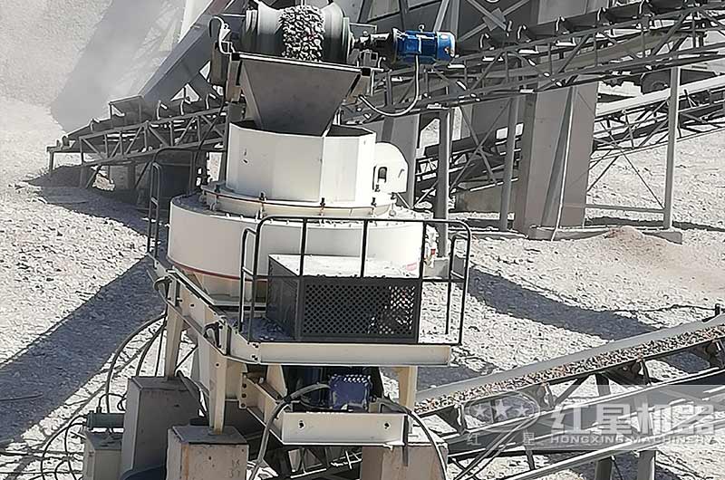 砂礫石制砂作業(yè)現(xiàn)場