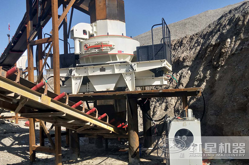 制砂機(jī)作業(yè)現(xiàn)場(chǎng) 制砂機(jī)作業(yè)現(xiàn)場(chǎng)