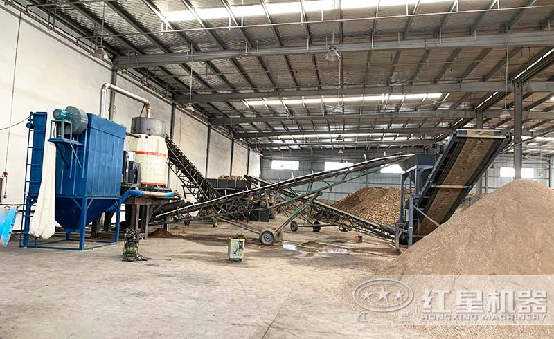 立式破碎機(jī)生產(chǎn)現(xiàn)場(chǎng) 立式破碎機(jī)生產(chǎn)現(xiàn)場(chǎng)